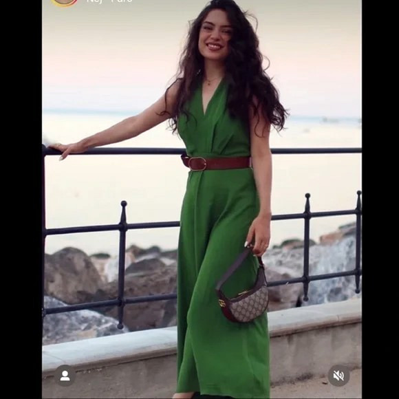 ZARA Blogger Fave Green V-Neck Long Dress NWT | Linen Blend Maxi - Picture 12 of 16